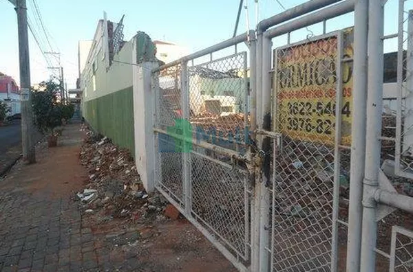 Área comercial à venda, Centro, Ribeirão Preto.