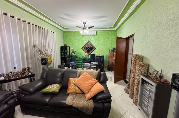 Casa para Venda – 4 quartos, 1 suíte, 3 banheiros – 140,63 m² – Bairro Ipiranga | Ribeirão Preto/SP - Foto 1
