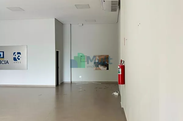 Salão Comercial para Locação – 1 sala, 1 banheiro – 130,00 m² – Bairro Jardim Sumaré | Ribeirão Preto/SP - Foto 4