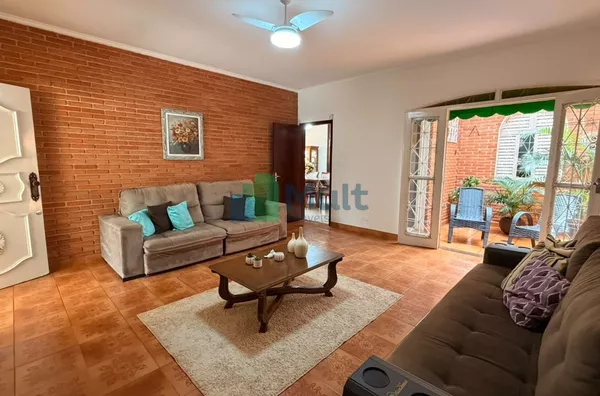 Casa para Venda – 4 quartos, 1 suíte, 4 banheiros – 190,00 m² – Bairro Alto da Boa Vista | Ribeirão Preto/SP - Foto 1