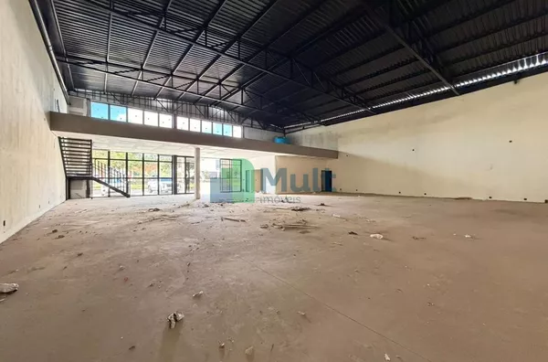 Galpão para Locação – 1 sala, 3 banheiros – 840,00 m² – Bairro Jardim Cristo Redentor | Ribeirão Preto/SP