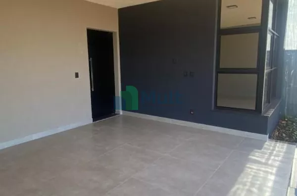 Casa Térrea á venda no Condomínio Alto do Castelo 1.