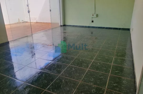 Vasa térrea Comercial/Locação em ótima localizaçãoo
