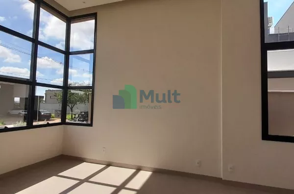 Casa nova em Condomínio e pronta pra morar... Venha e se mude