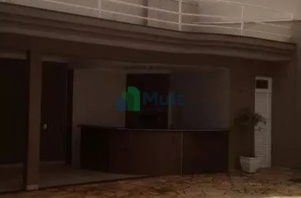Lindo Sobrado no Bairro da Ribeirânia com 4 dormitórios, piscina e varanda gourmet, 359m² de área útil.