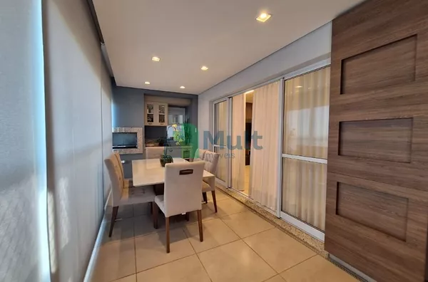 Apartamento de Alto Padrão em excelente localização no Bairro Jd. Botânico com 108,47m² de área privativa. Próximo ao Pq. Raya, Villa Sucrêe.