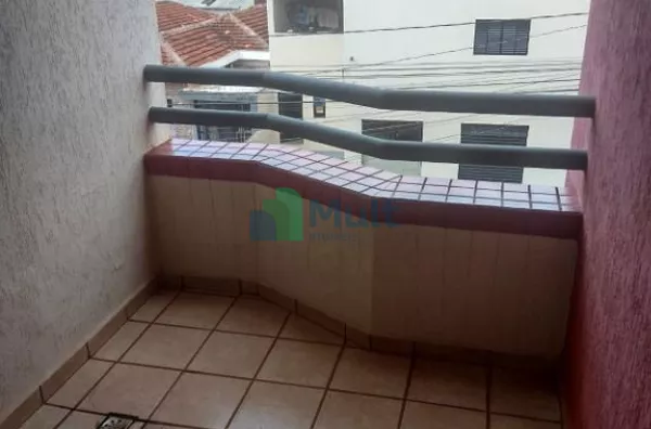 Apartamento em ótima localização no Bairro Jd. Paulista com 127m² de área útil .