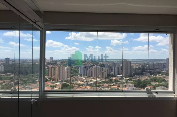 Apartamento em ótima localização  com 54m², Av. Pres. Vargas.