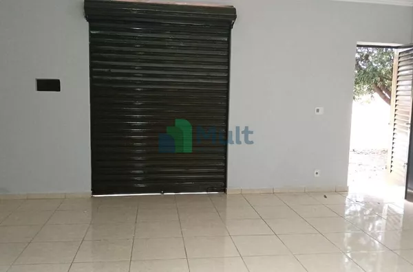 Salão Comercial com 46,41m² de área útil localizado no Bairro Monte Alegre.