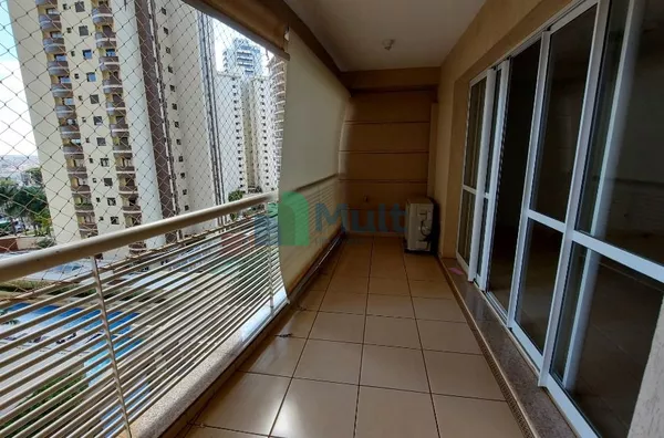 Apartamento de Alto Padrão localizado no Bairro Jd. Santa Ângela, Zona Sul, com 137,70m² de área útil.