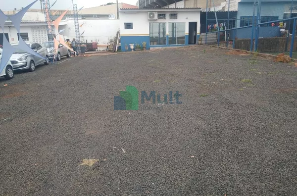 Terreno com Benfeitoria para alugar, 500 m² - Jardim Palma Travassos - Ribeirão Preto/SP
