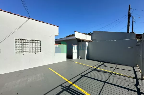 Conjunto de 5 casas alugadas com rentabilidade de 3500 reais mensais (0,8%) - Jardim Zara - Ribeirão Preto/SP