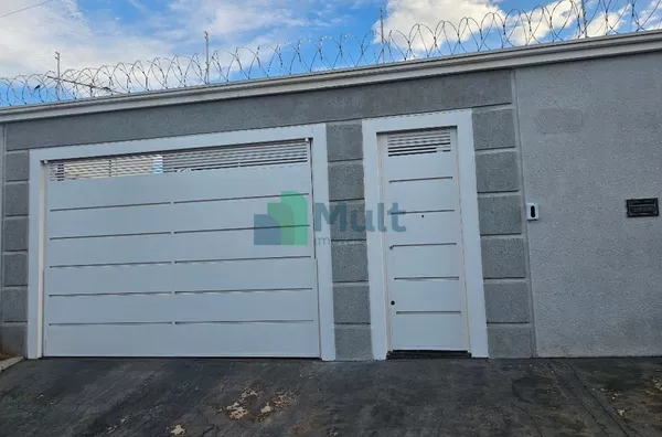 Casa Térrea localizada no Bairro Res. Palmares com terreno de  250 m² sendo 152 m² de construção. Excelente Oportunidade!