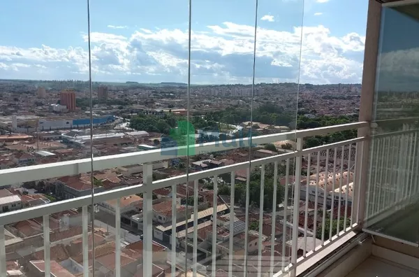 Apartamento em excelente localização com 95,51m² de área útil, 3 dormitórios, sendo 1 suíte.