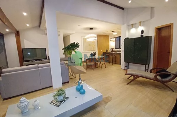 Casa térrea em Condomínio Fechado, toda reformada em Bonfim Paulista SP com terreno de 457,51 e 198m² de área construída.