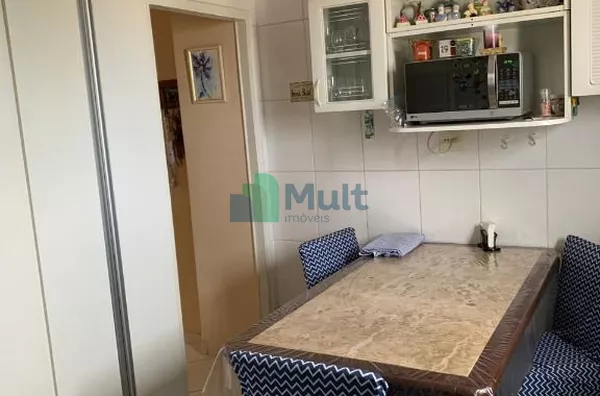 Apartamento em excelente localização no Centro da Cidade perto no Shopping Santa Úrsula com 202,67m² de área privativa, 1 apartamento por andar.