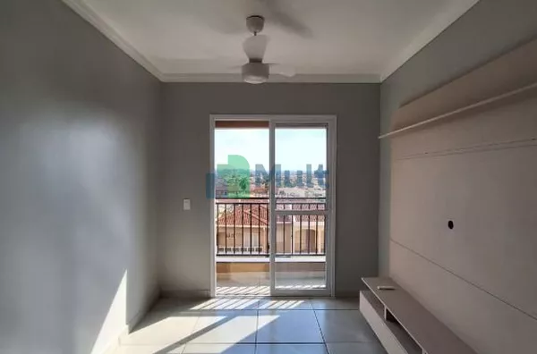 Apartamento em excelente localização no Bairro Sumarezinho com 61m² de área privativa.