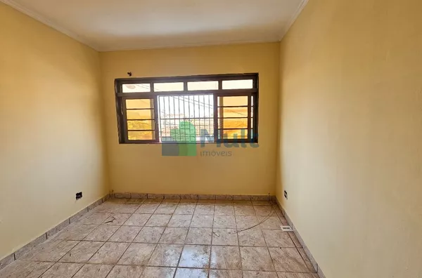 Imóvel Comercial/Residencial; Parte superior Sobrado e parte inferior Salão, excelente localização no Bairro Vila Tibério - Ribeirão Preto