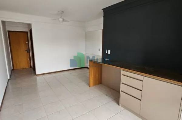 Apartamento em ótima localização na Zona Sul com 106m² de área útil, 3 dormitórios.