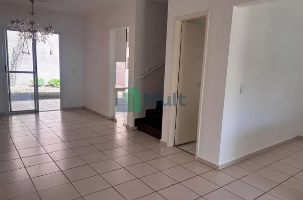 Casa com 3 quartos para alugar, 140 m²