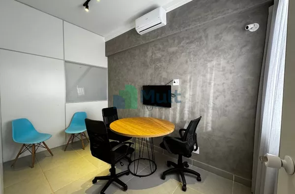 Sala Comercial em excelente localização próximo a USP, com 34,71m²de área privativa.