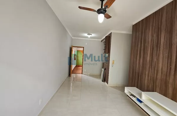 Apartamento Reformado em excelente localização no Bairro Jd. Anhanguera próximo ao Supermercado Mialich e Av. Barão do Bananal com 64,04m² privativos.
