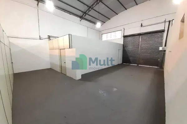 Excelente Oportunidade para montar sua empresa em Avenida movimentada com 465m² de área útil.