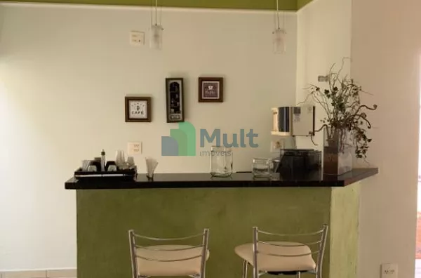 Casa Comercial em ótima localização na Zona Sul com 630m², ideal para clinicas, casa de repouso entre outros .