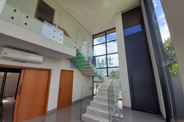 Casa nova, são 3 suítes, completa e com a cara da sua família!!!!