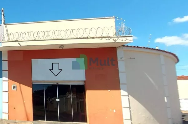 Salão Comercial em ótima localização no Bairro Lagoinha com 55m² de área privativa.