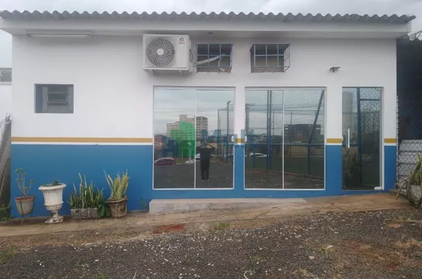 Terreno com Benfeitoria para alugar, 500 m² - Jardim Palma Travassos - Ribeirão Preto/SP