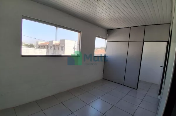 Galpão Jardim Anhanguera com localização próxima a Rod. Anhanguera com área construída de 510m² - Ribeirão Preto