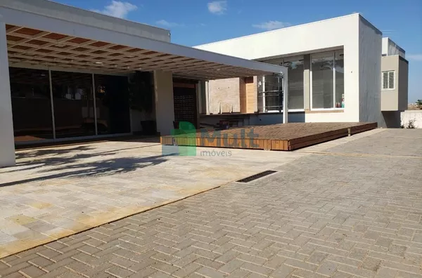 Casa  de Alto Padrão no Condomínio Vale das Samambaias na Cidade de Franca, Terreno 3.000 m².