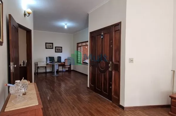 Casa com 3 dormitórios à venda, 175 m² por R$ 540.000,00 - Jardim São Luiz - Ribeirão Preto/SP
