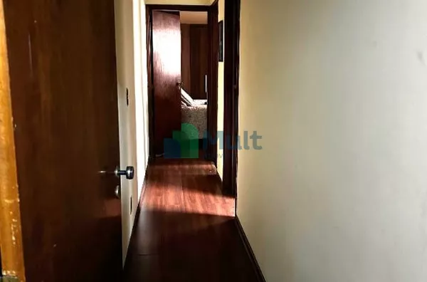 Casa localizada no Bairro Parque Ribeirão com terreno de 165m² e 125,5m² de área construída