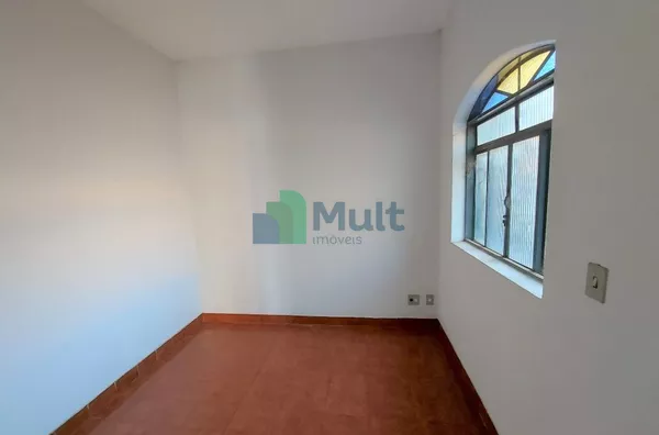 Salão Comercial em ótima localização no Centro da Cidade com 80m² .