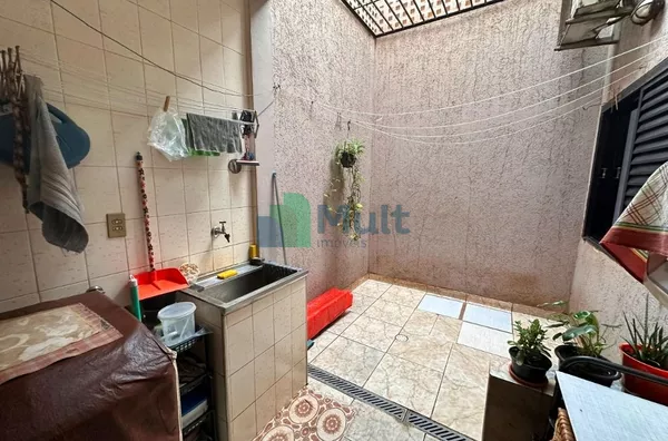 Apartamento térreo com 3 dormitórios ( 1 suíte)à venda, 93 m²  - Jardim Irajá - Ribeirão Preto/SP