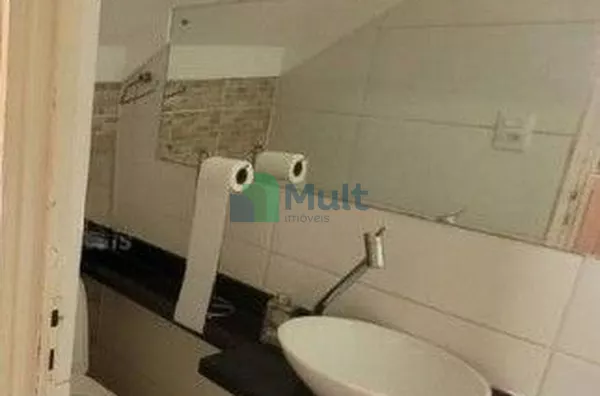 Sobrado localizado no Bairro Vila Guiomar com 248m².