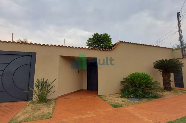 Linda Casa térrea para venda no Bairro Lagoinha.