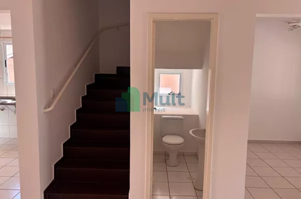 Casa com 3 quartos para alugar, 140 m²