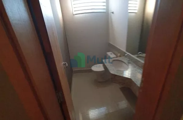 Sala Comercial Mobiliada em excelente localização no Bairro Nova Ribeirania com 30,84m² de área privativa  no piso superior .