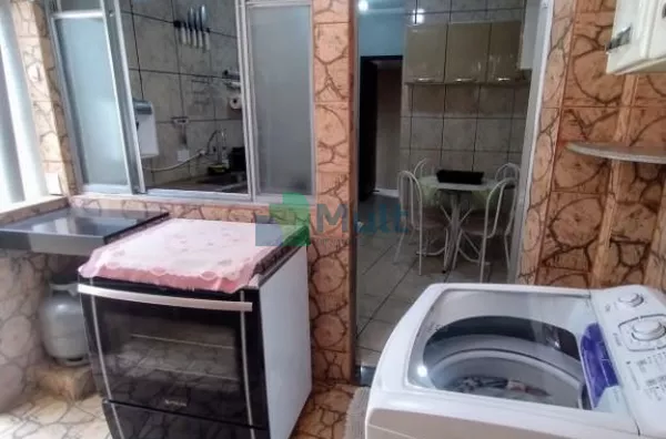 Apartamento Localizado na Cidade de Capitólio MG com 78m² de área total em ótima localização e com...