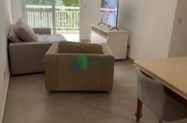 Apartamento em excelente localização no Centro da Cidade próximo aos principais pontos comerciais e shopping Santa Úrsula, 83,93m² de área privativa.