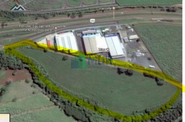 Fazenda em área industrial de Sertãozinho com 88906m² .