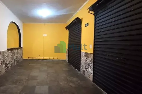 Salão Comercial  localizado no Bairro Vila Seixas em  excelente localização próximo às Avenidas Independência, Francisco  com 469m² de terreno e 327m²