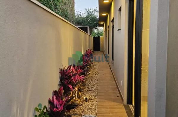 Casa com 3 suítes à venda, 154 m²