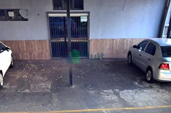Imóvel Comercial em excelente localização a 100metros da Av. Independência.  Clinicas, escritórios entre outros seguimentos.
