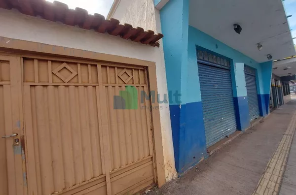 Imóvel Comercial à Venda localizado em ótimo ponto na Av. Saudade.