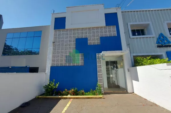 Prédio Comercial em  ótima localização com 132m²
