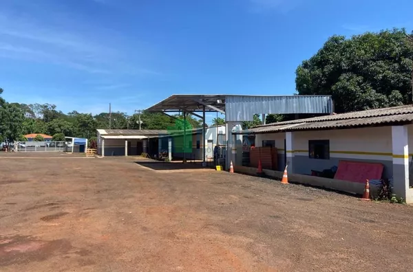 Galpão à venda, 4400 m² por R$ 10.500.000,00 - Centro - São Simão/SP